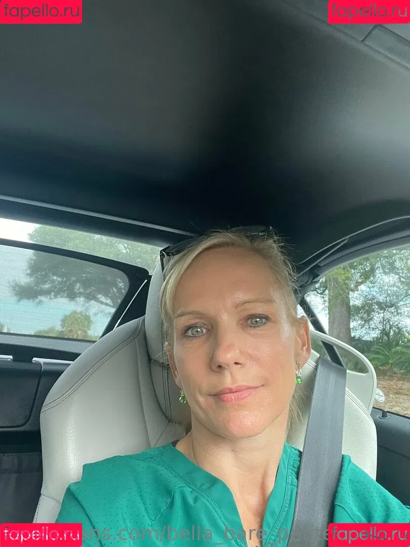 bella_bare_petiteprofxxx Onlyfans Photo Gallery 