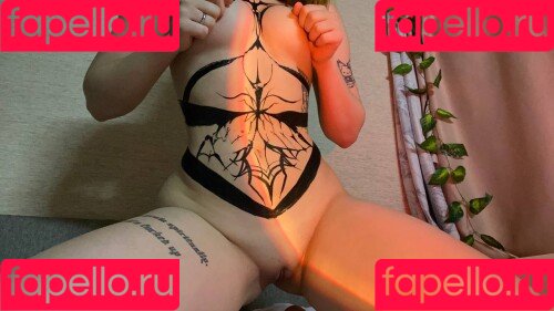 malymvaa Onlyfans Photo Gallery 