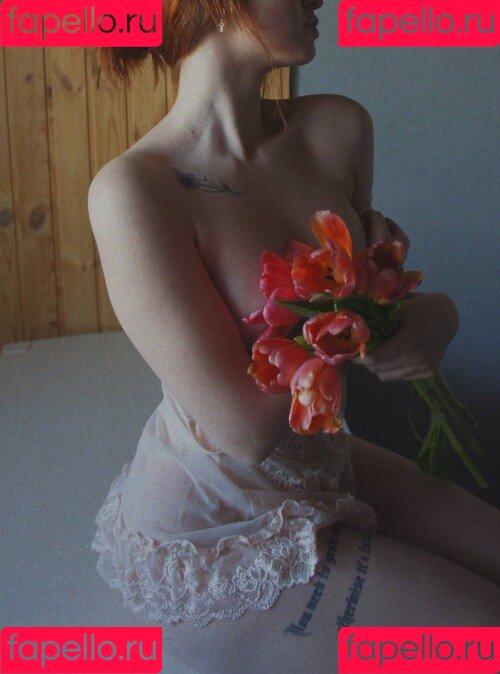 malymvaa Onlyfans Photo Gallery 