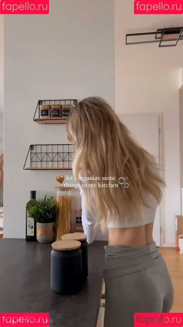 Lea Peach Onlyfans Photo Gallery 