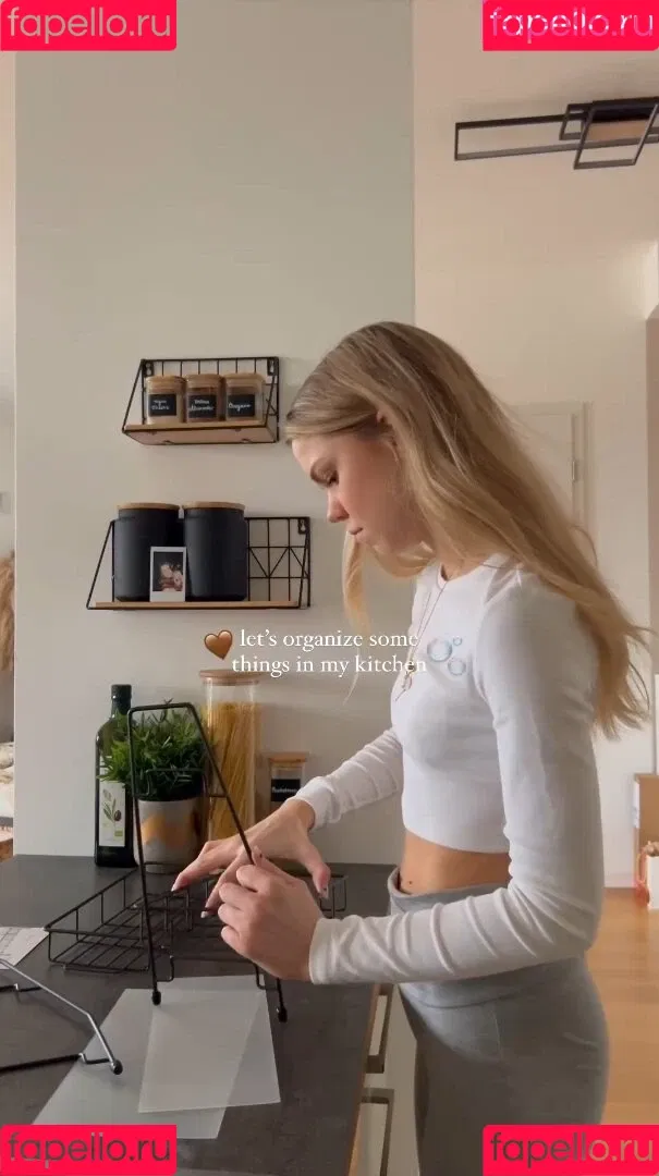Lea Peach Onlyfans Photo Gallery 