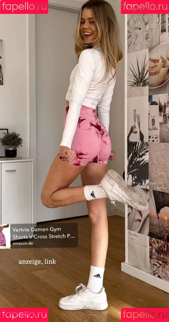 Lea Peach Onlyfans Photo Gallery 