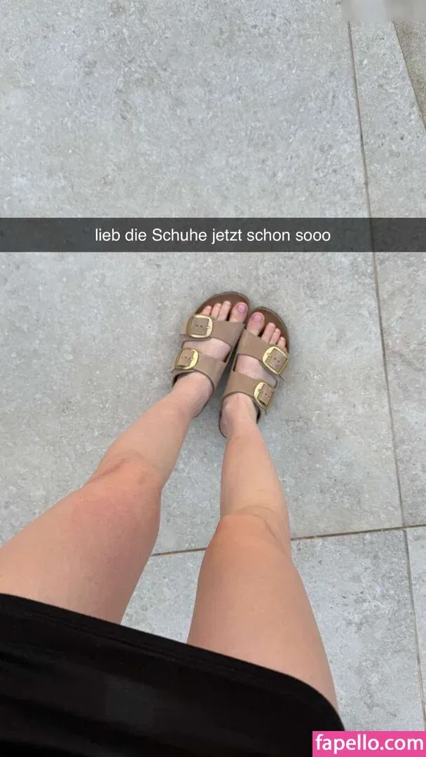 Lea Peach Onlyfans Photo Gallery 