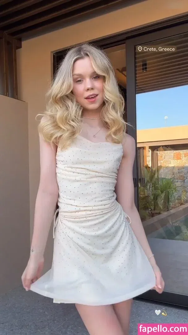 Lea Peach Onlyfans Photo Gallery 