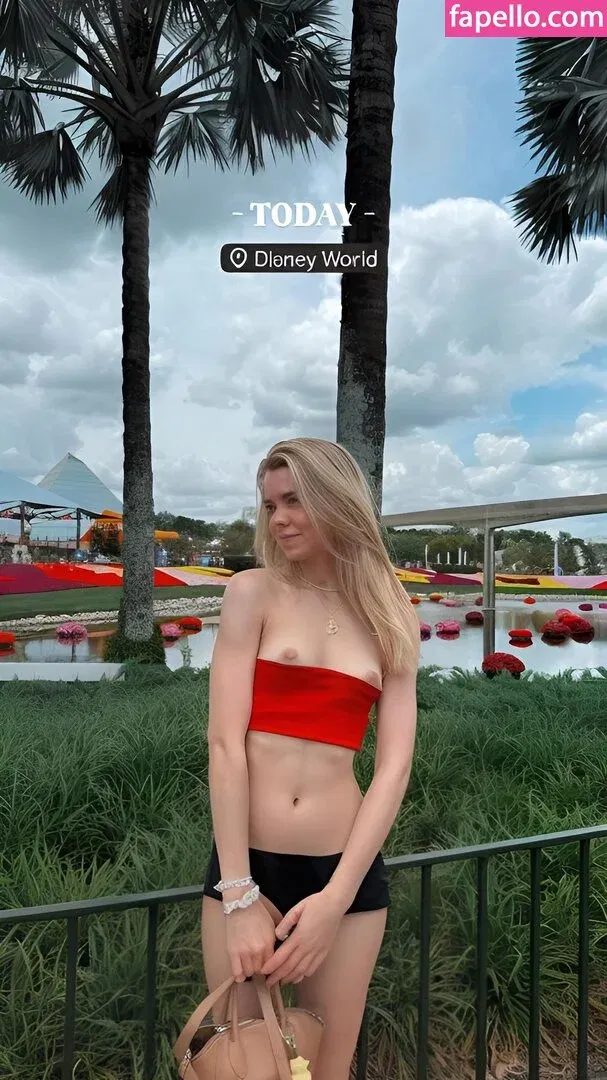 Lea Peach Onlyfans Photo Gallery 