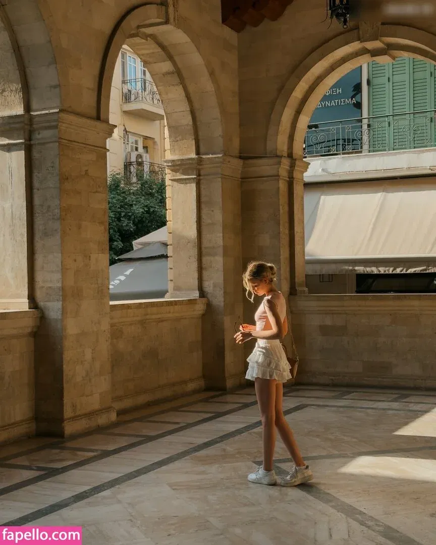 Lea Peach Onlyfans Photo Gallery 