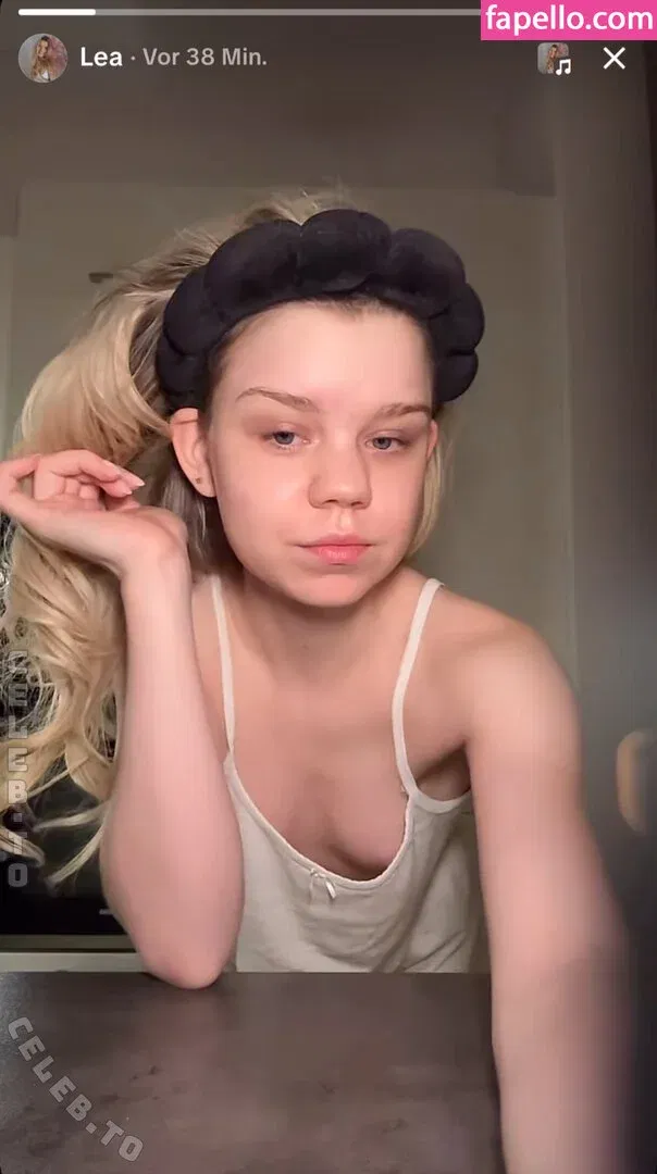 Lea Peach Onlyfans Photo Gallery 