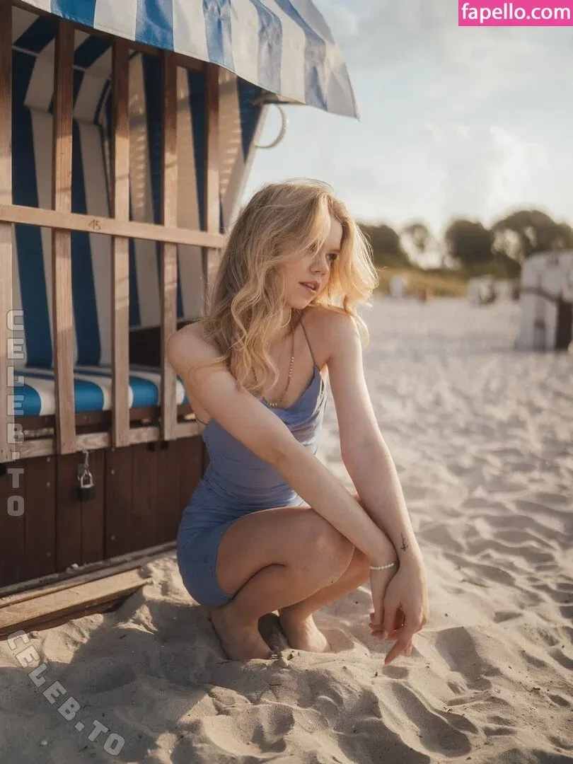 Lea Peach Onlyfans Photo Gallery 