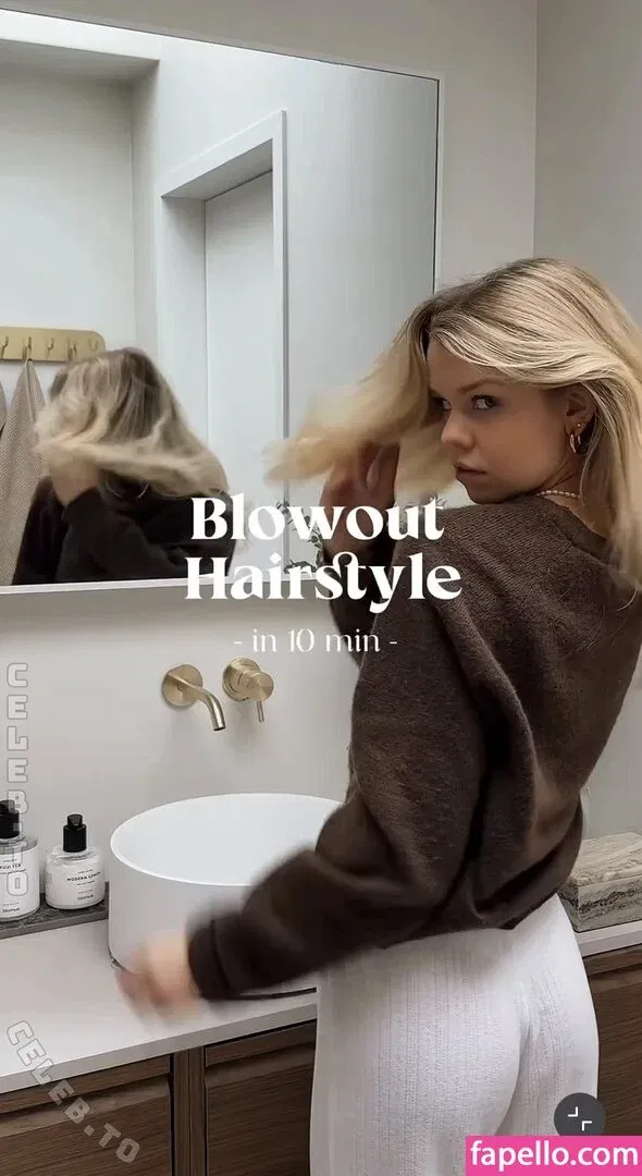 Lea Peach Onlyfans Photo Gallery 