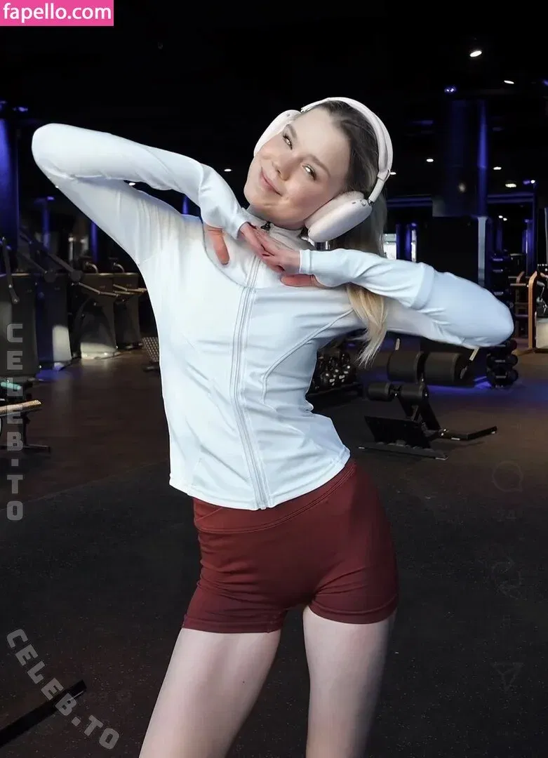 Lea Peach Onlyfans Photo Gallery 