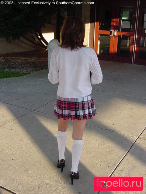 Lea Peach Onlyfans Photo Gallery 