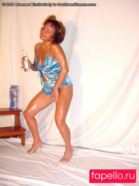 Lea Peach Onlyfans Photo Gallery 