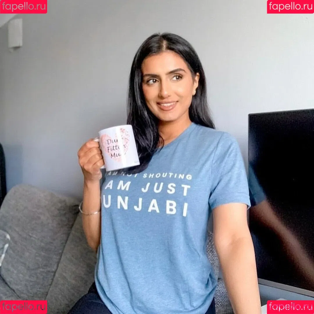 Tindy Kaur Onlyfans Photo Gallery 