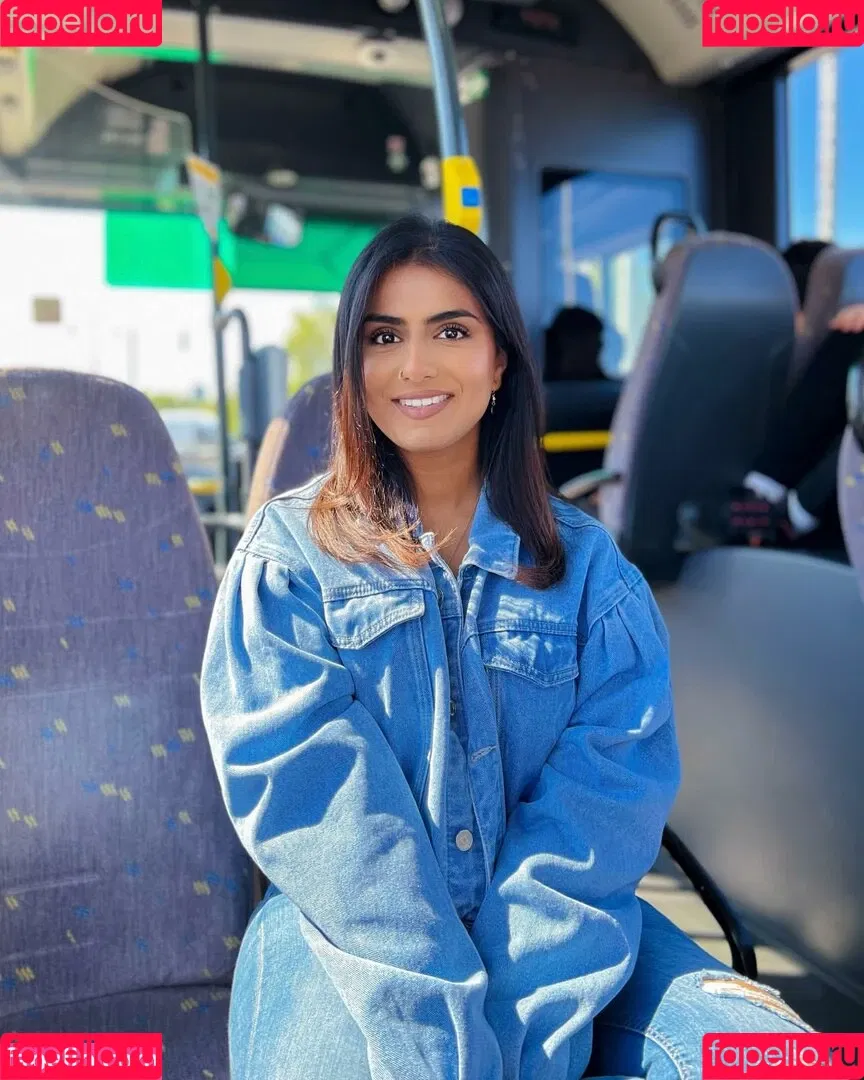 Tindy Kaur Onlyfans Photo Gallery 