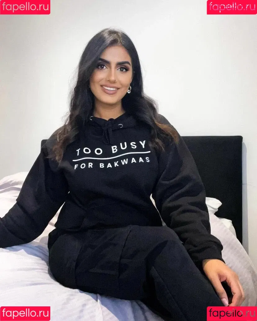 Tindy Kaur Onlyfans Photo Gallery 