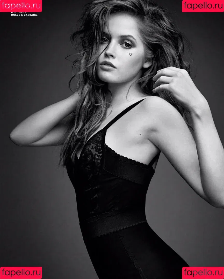 Ellie Bamber Onlyfans Photo Gallery 
