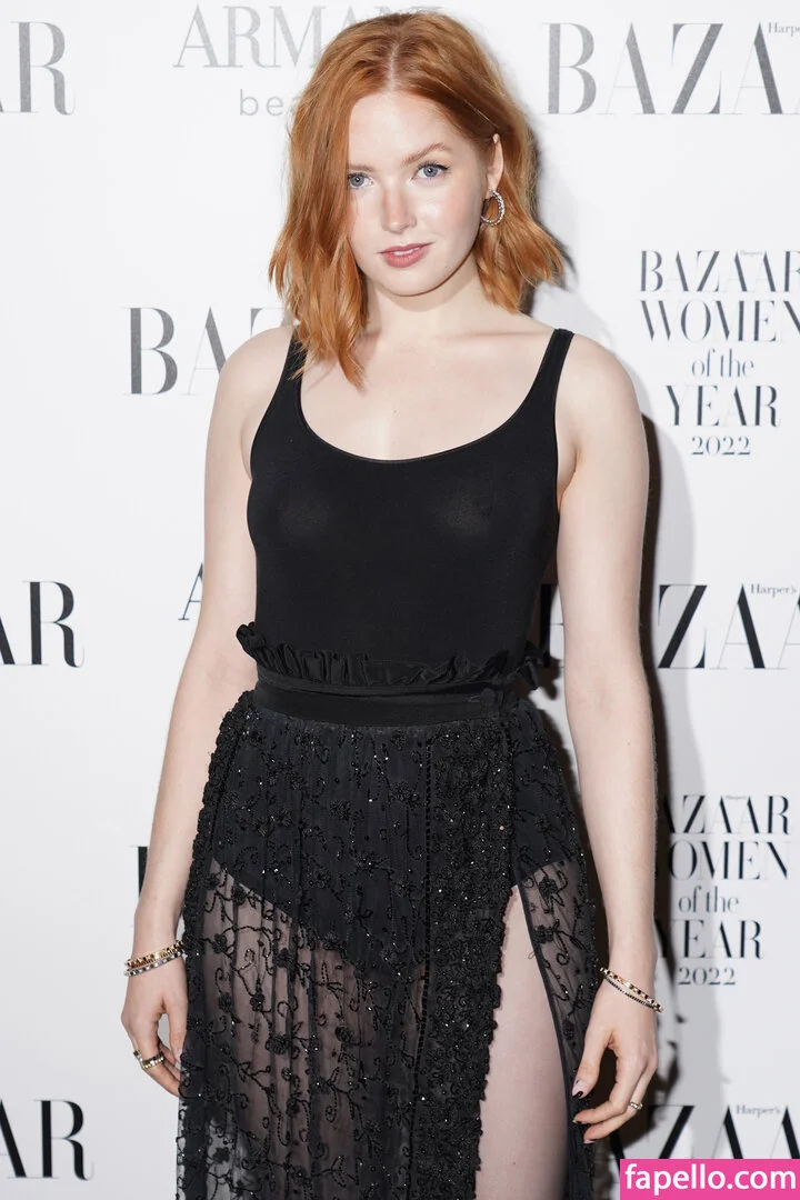 Ellie Bamber Onlyfans Photo Gallery 