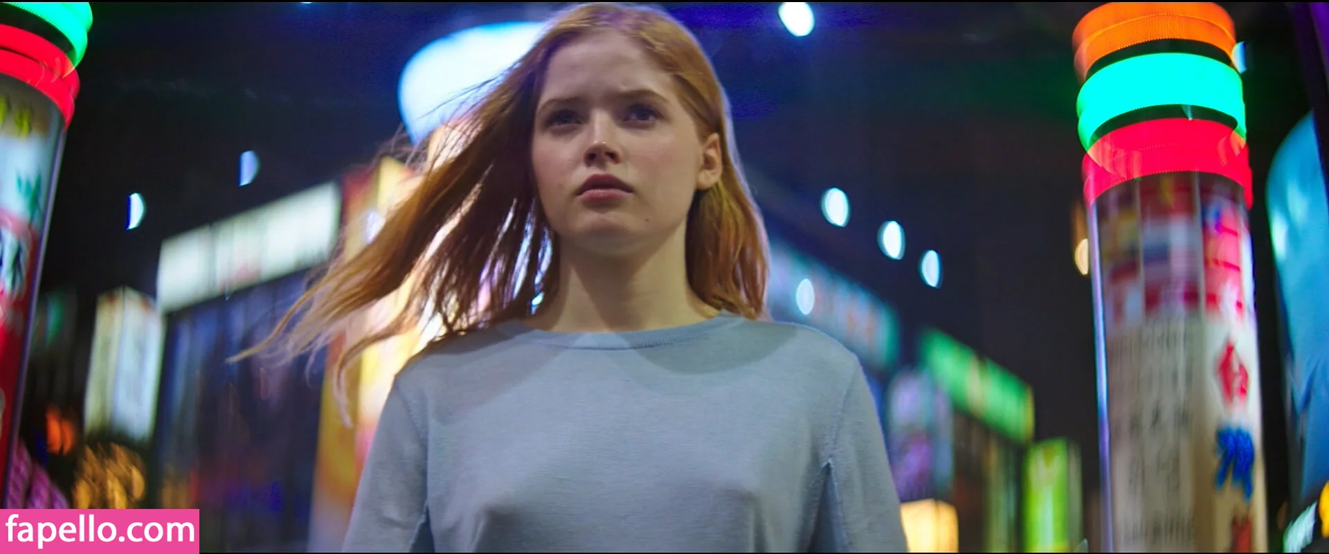 Ellie Bamber Onlyfans Photo Gallery 