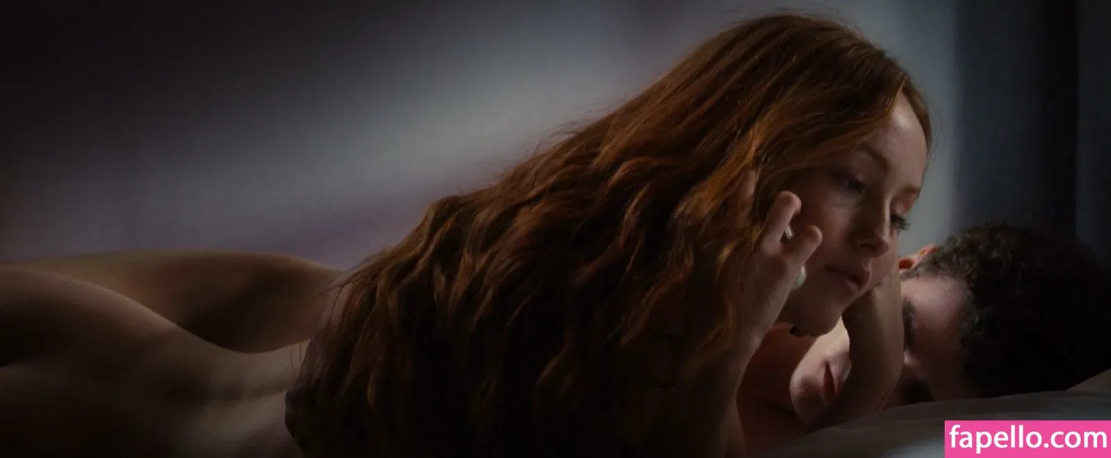 Ellie Bamber Onlyfans Photo Gallery 