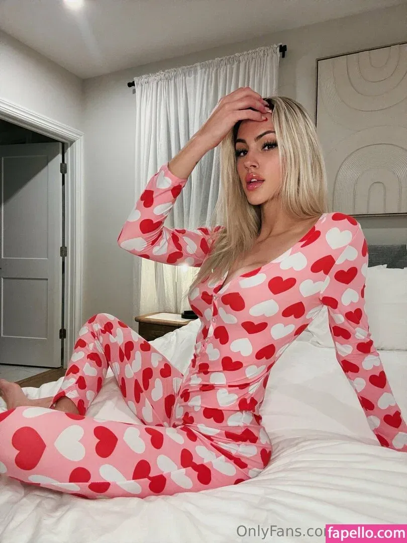 xeeleigh Onlyfans Photo Gallery 