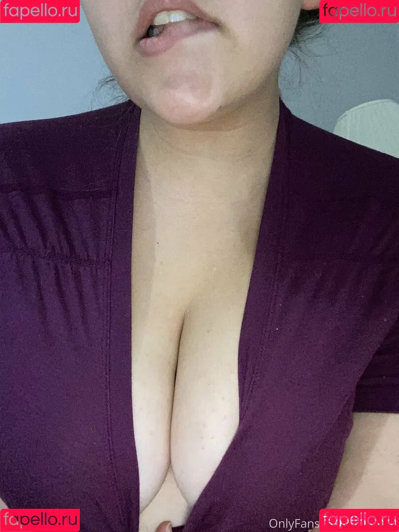 laceyrou Onlyfans Photo Gallery 