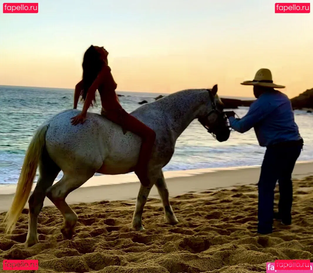 Zita Vass Onlyfans Photo Gallery 