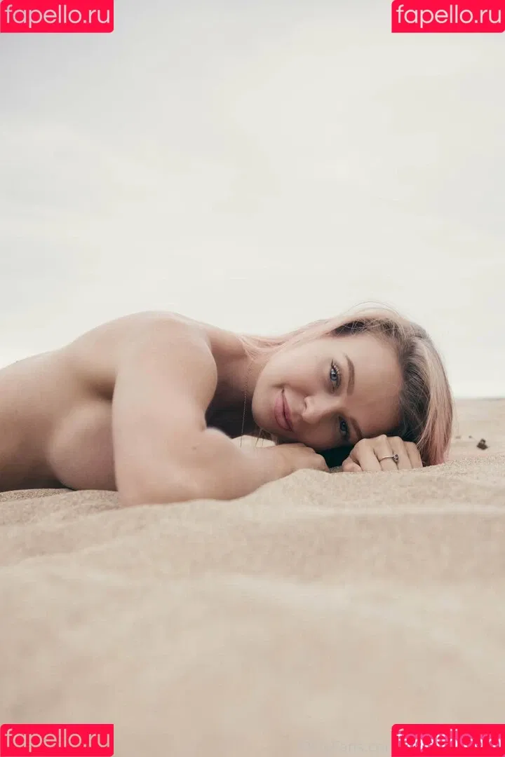 freyaannerayy Onlyfans Photo Gallery 
