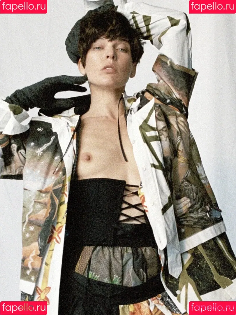 Milla Jovovich Onlyfans Photo Gallery 