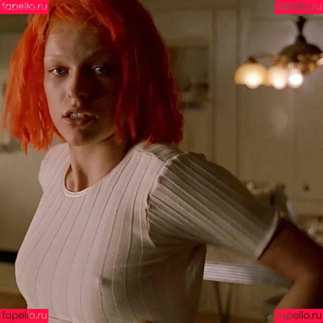 Milla Jovovich Onlyfans Photo Gallery 