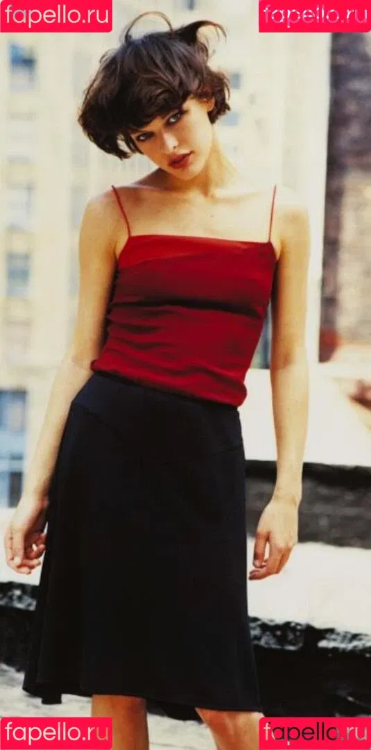 Milla Jovovich Onlyfans Photo Gallery 