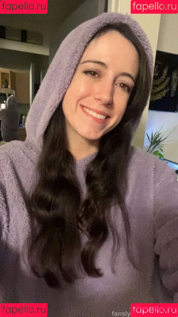 shakicast Onlyfans Photo Gallery 