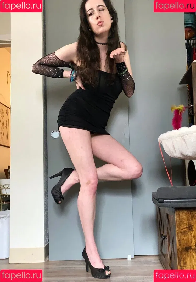 shakicast Onlyfans Photo Gallery 