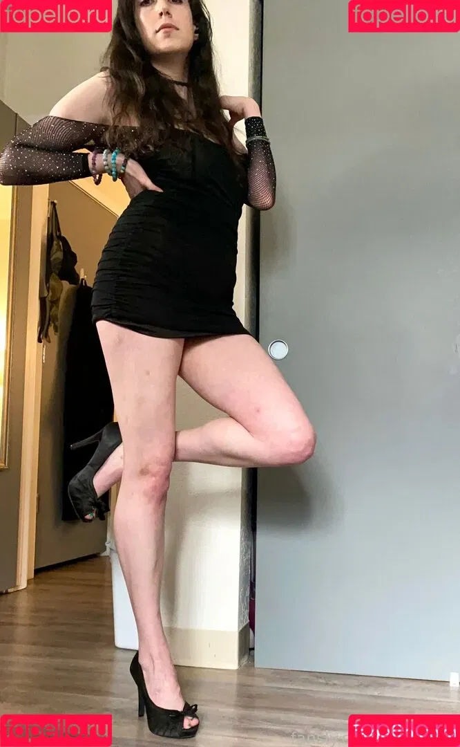 shakicast Onlyfans Photo Gallery 