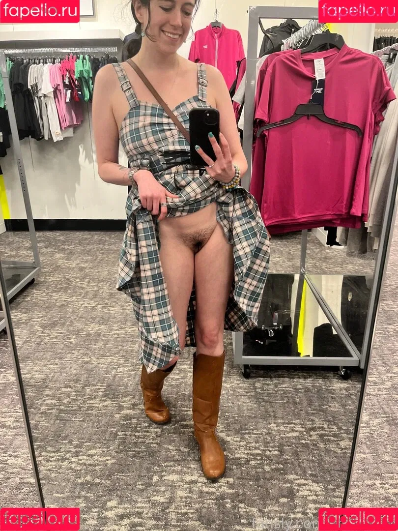 shakicast Onlyfans Photo Gallery 