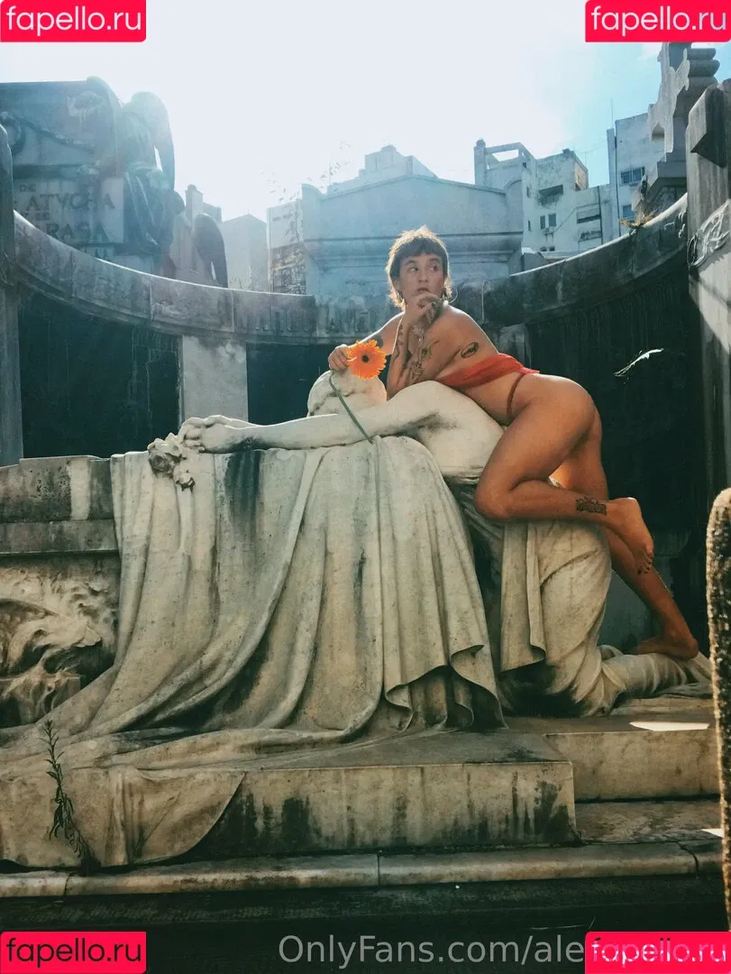 alegrologia Onlyfans Photo Gallery 