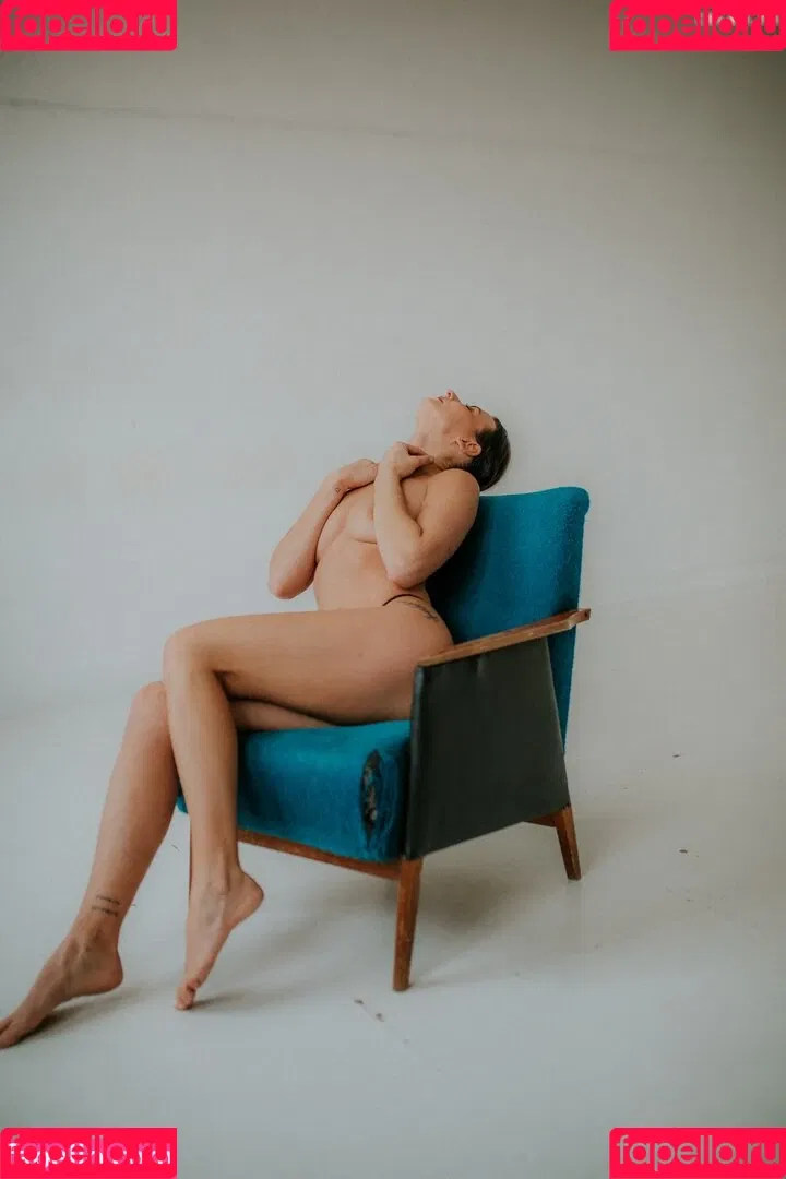 Liz Snowfoot Onlyfans Photo Gallery 