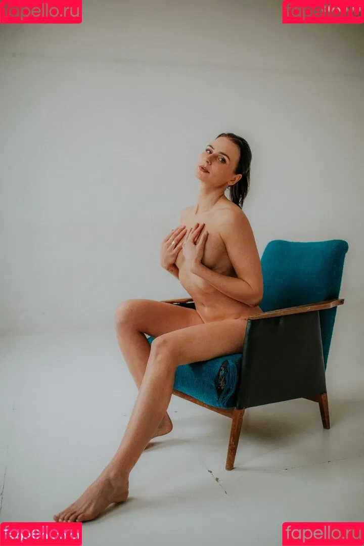 Liz Snowfoot Onlyfans Photo Gallery 