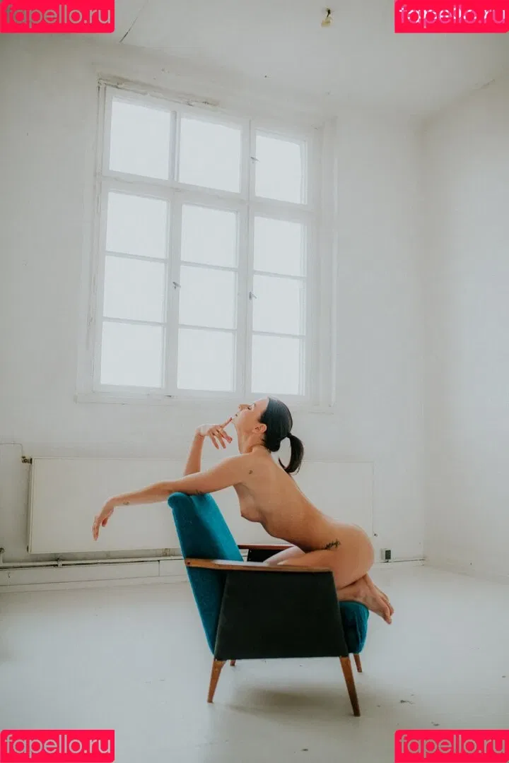 Liz Snowfoot Onlyfans Photo Gallery 