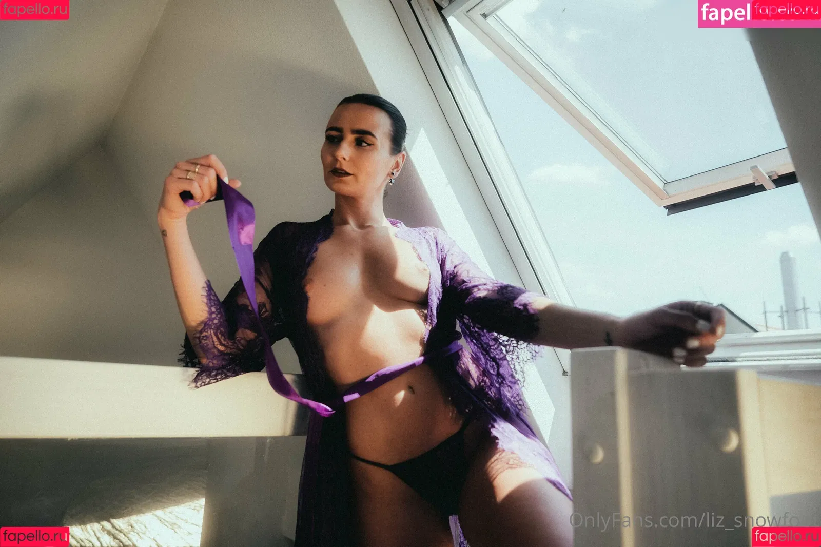 Liz Snowfoot Onlyfans Photo Gallery 