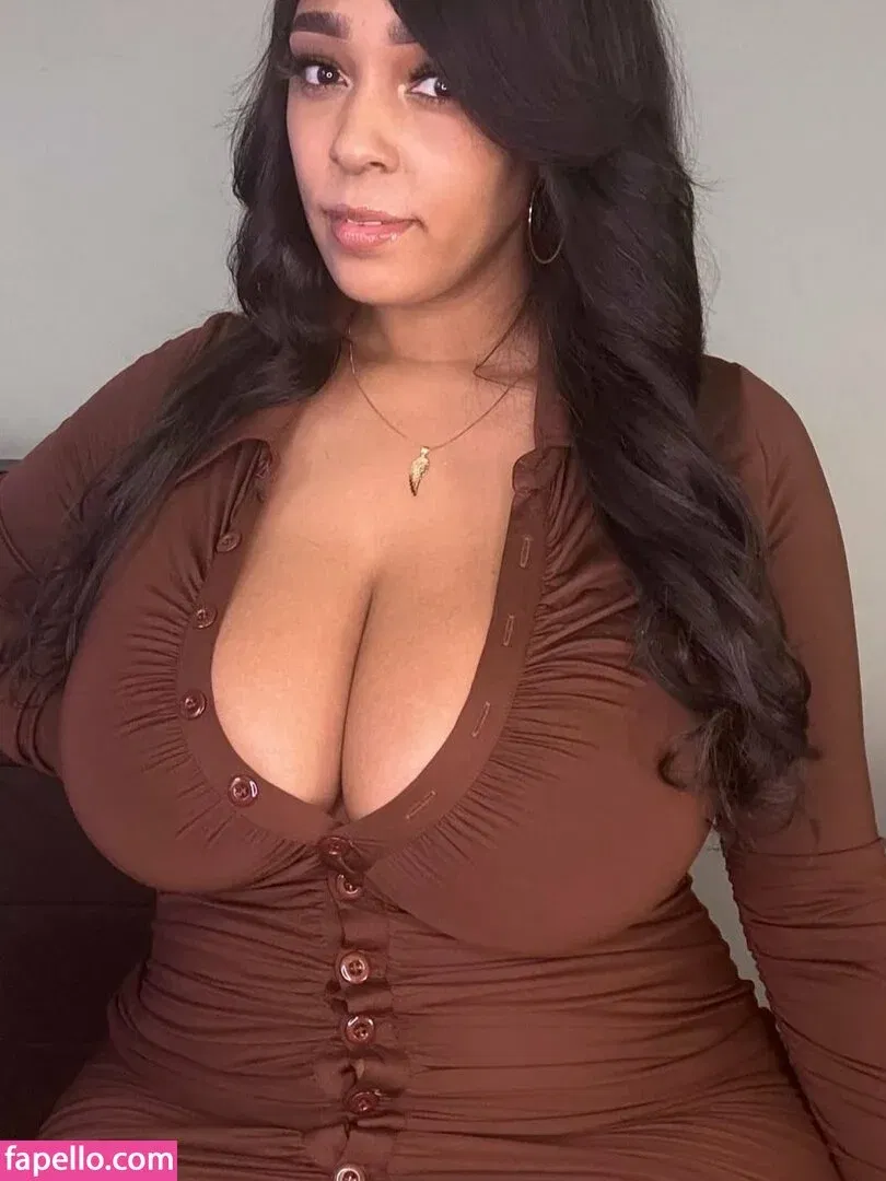 therealshimarie Onlyfans Photo Gallery 
