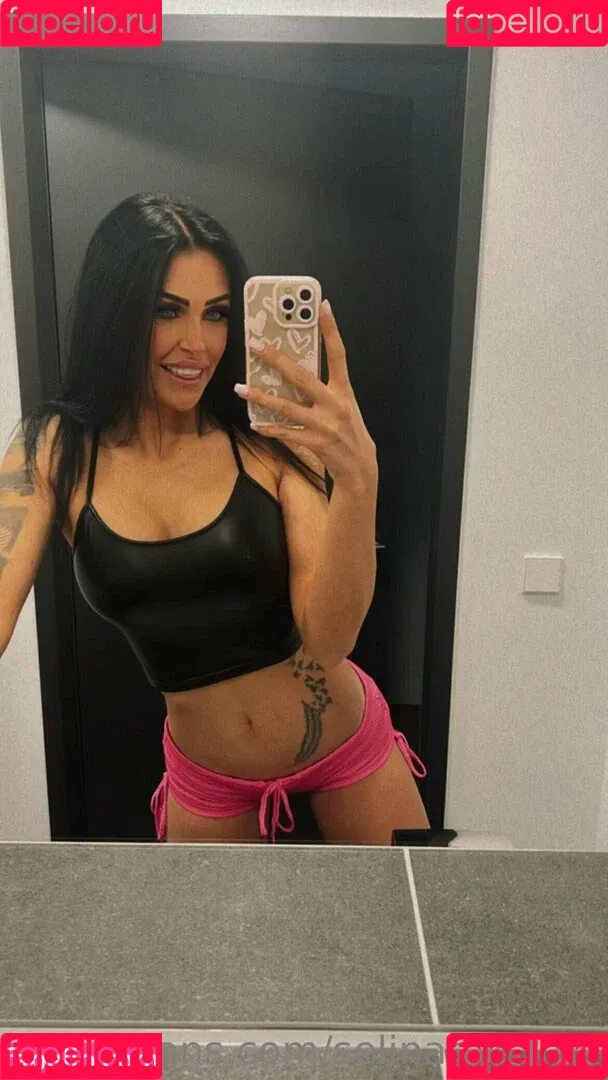 selinafox_free Onlyfans Photo Gallery 