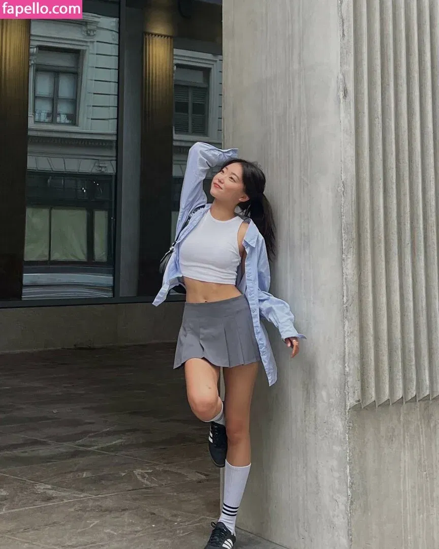 Hena Yang Onlyfans Photo Gallery 