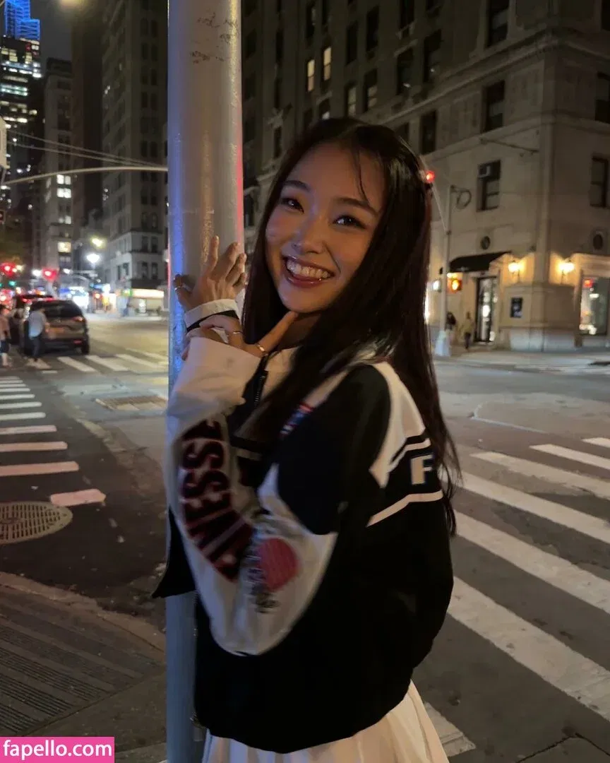 Hena Yang Onlyfans Photo Gallery 