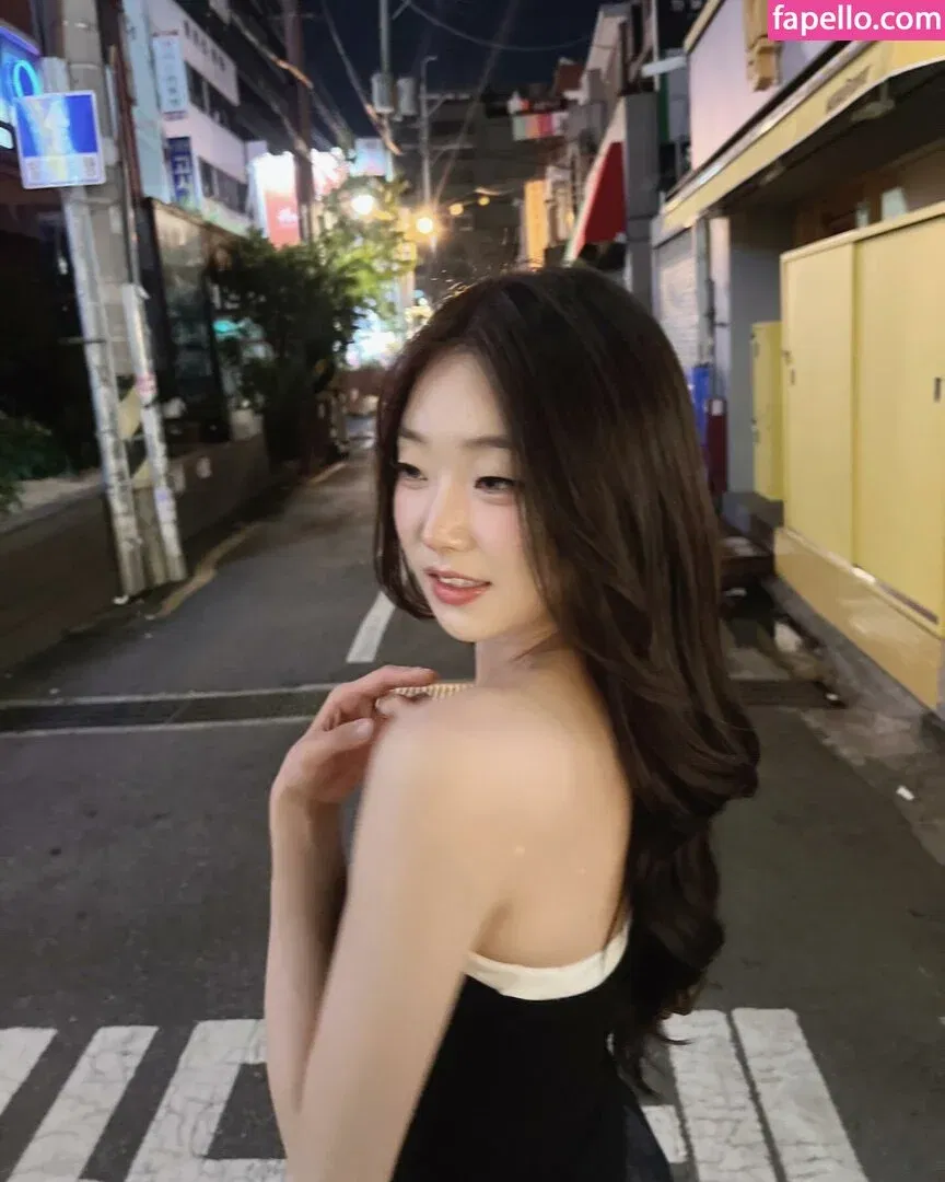 Hena Yang Onlyfans Photo Gallery 