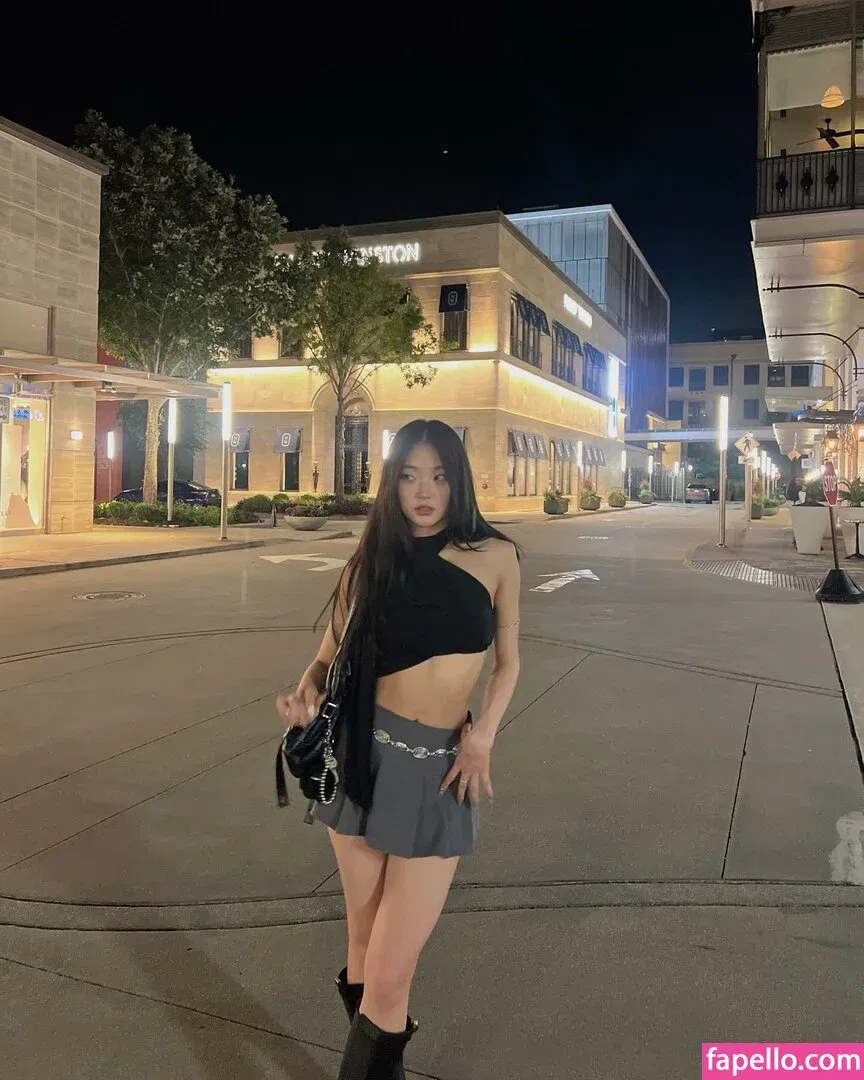 Hena Yang Onlyfans Photo Gallery 