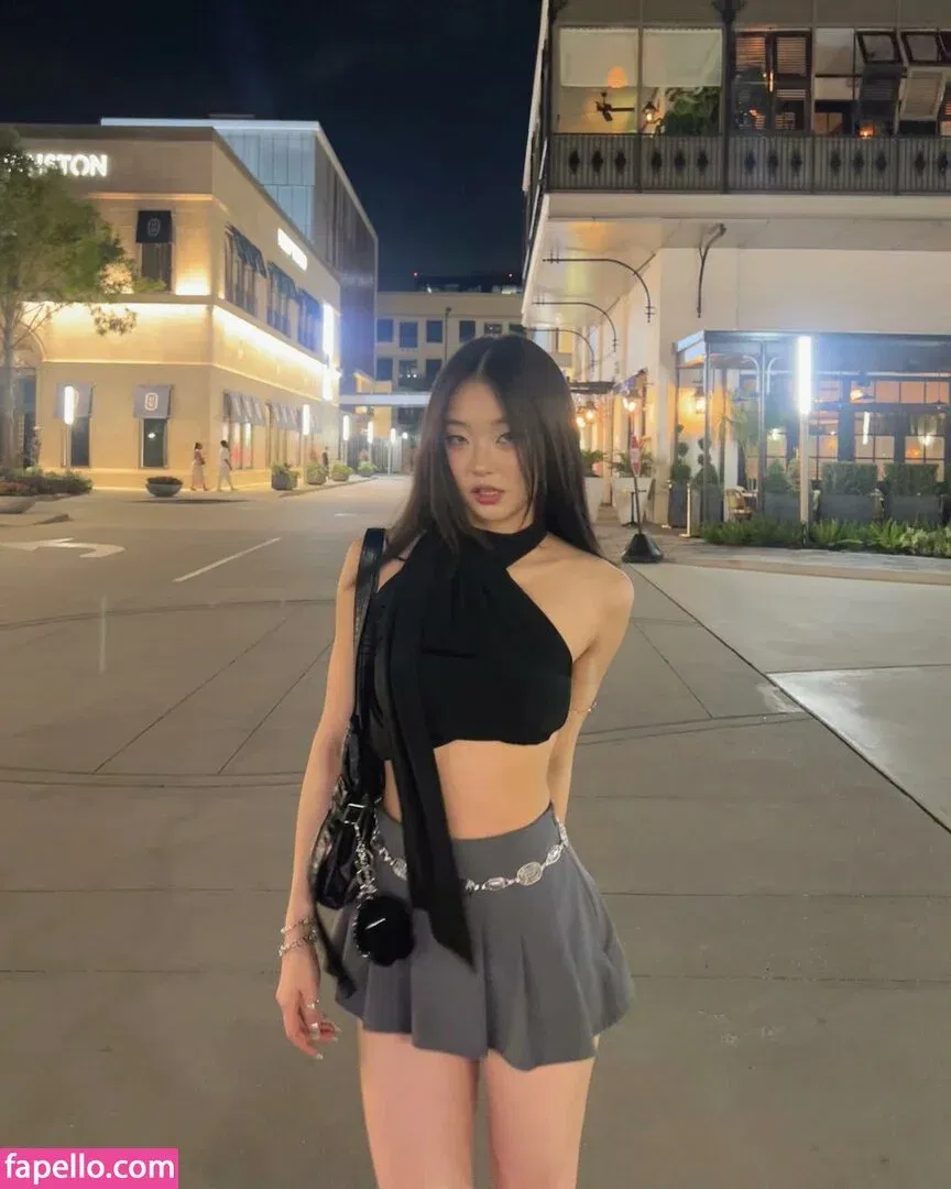 Hena Yang Onlyfans Photo Gallery 