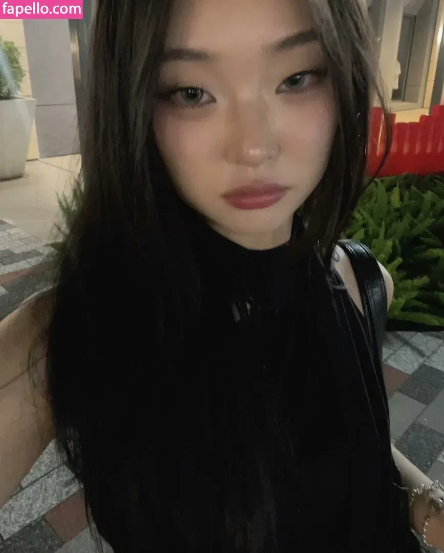 Hena Yang Onlyfans Photo Gallery 