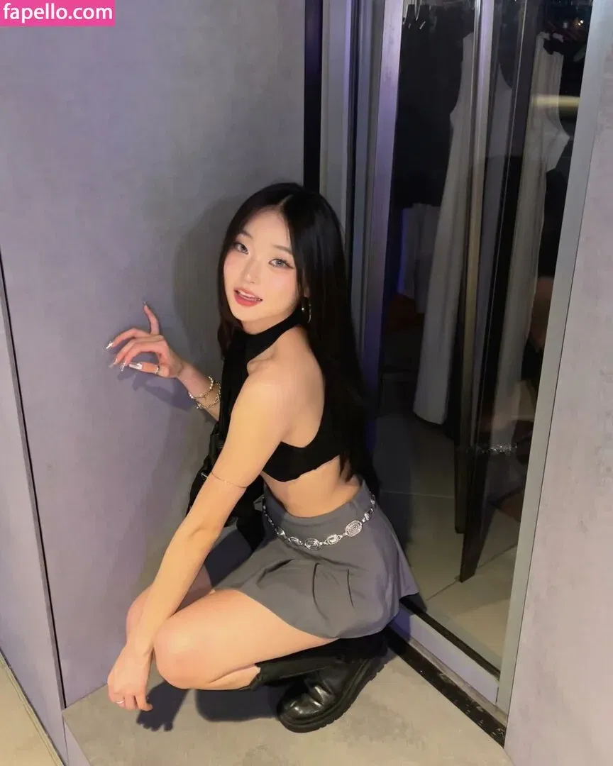 Hena Yang Onlyfans Photo Gallery 