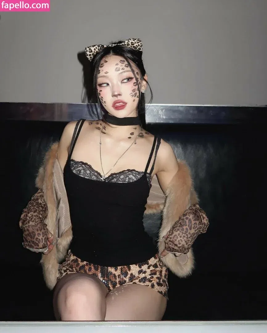 Hena Yang Onlyfans Photo Gallery 