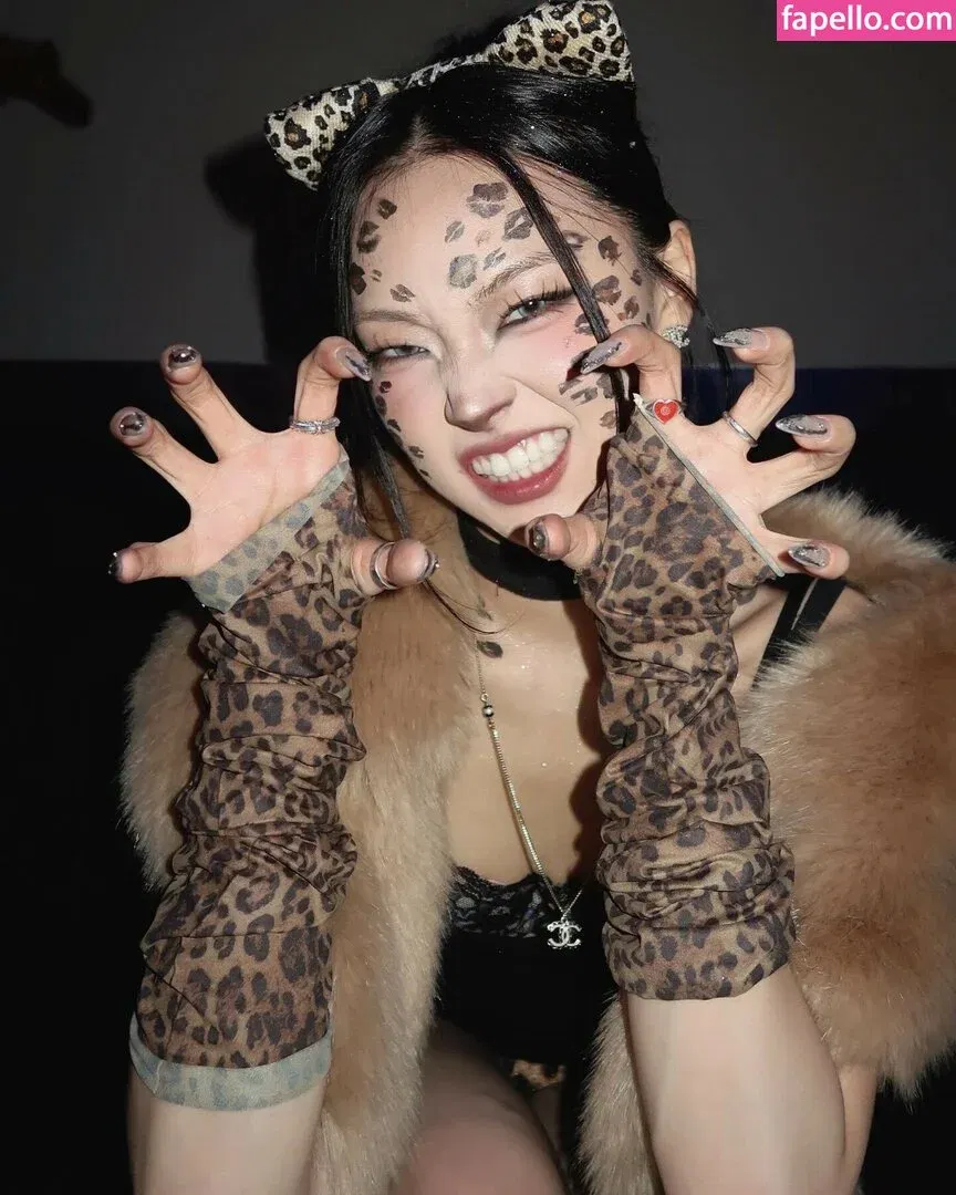 Hena Yang Onlyfans Photo Gallery 